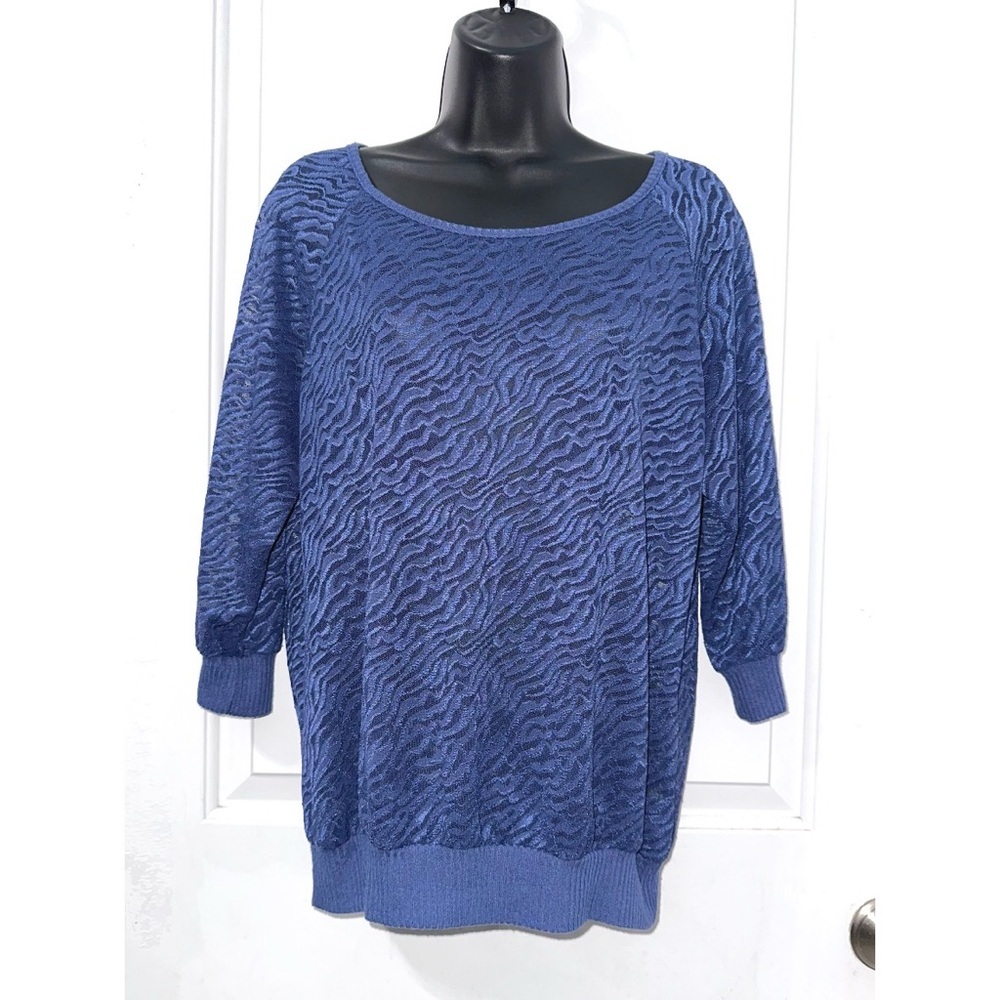 Vanity blue semi sheer 3/4 sleeve top size Large